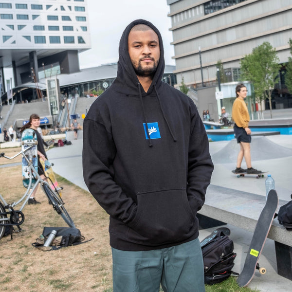 Skateboard Hoodie - Black